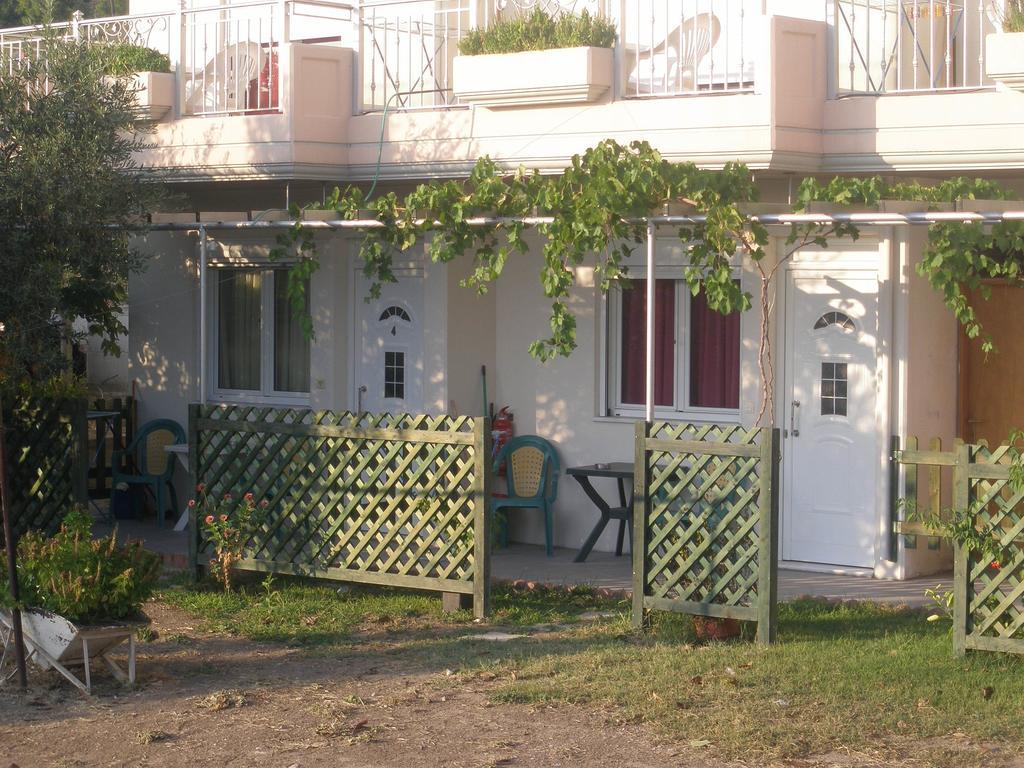 Appartement Golden Sun à Rovies Extérieur photo