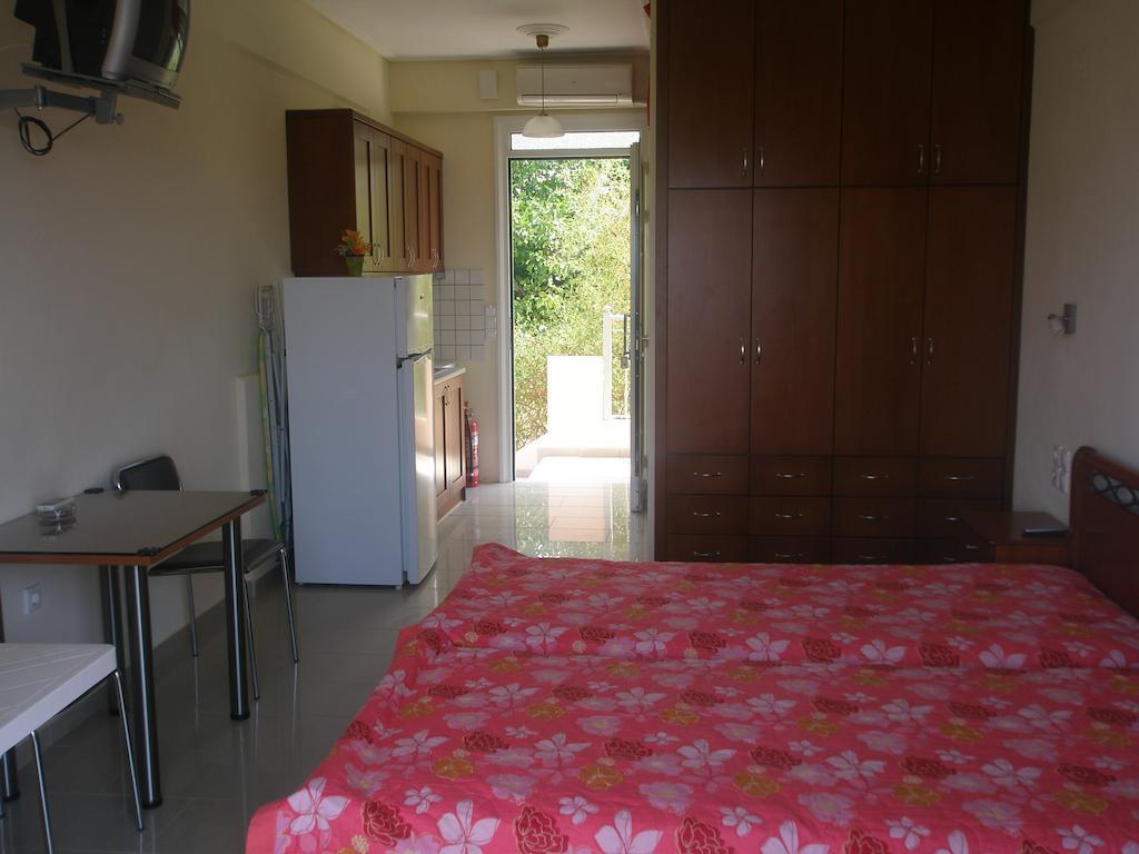 Appartement Golden Sun à Rovies Extérieur photo
