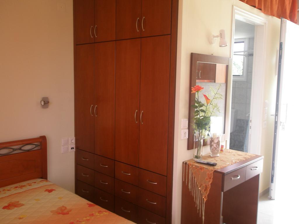 Appartement Golden Sun à Rovies Extérieur photo